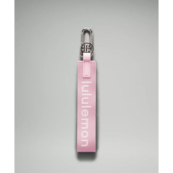 Never Lost Keychain Pink - Picture 1 of 1